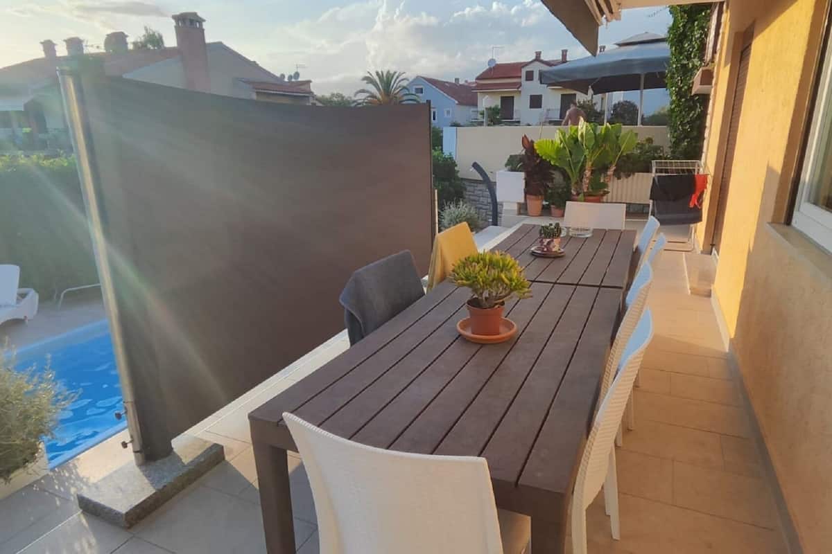 Superior Apartment, 3 Bedrooms, Balcony, Pool View | Terrace/patio