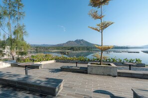 View from property - Noya Hotel (Kintamani)