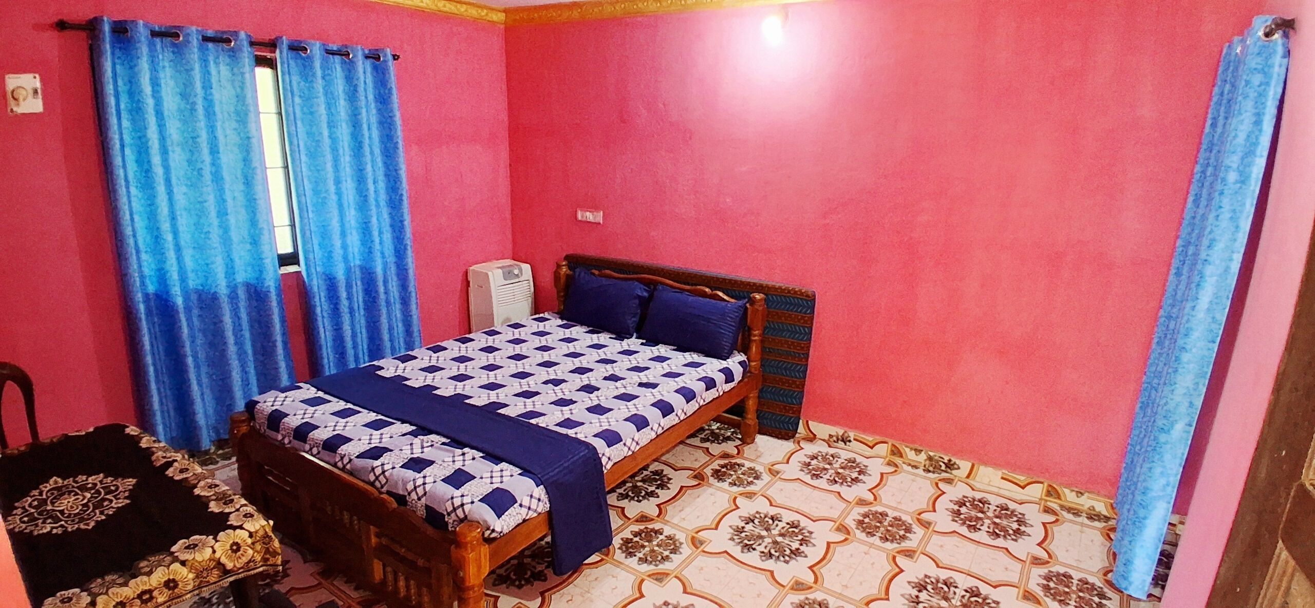 Basic Double Room, Balcony | Desk, free WiFi