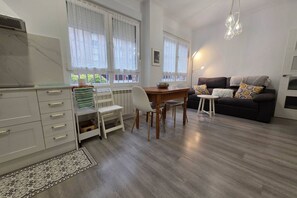 Unclassified image, 5 of 22, button - 1A165 Modern and charming apartment with garage (Gijón)