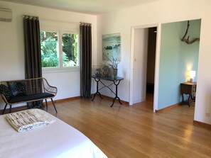 4 chambres, accès Internet, draps fournis