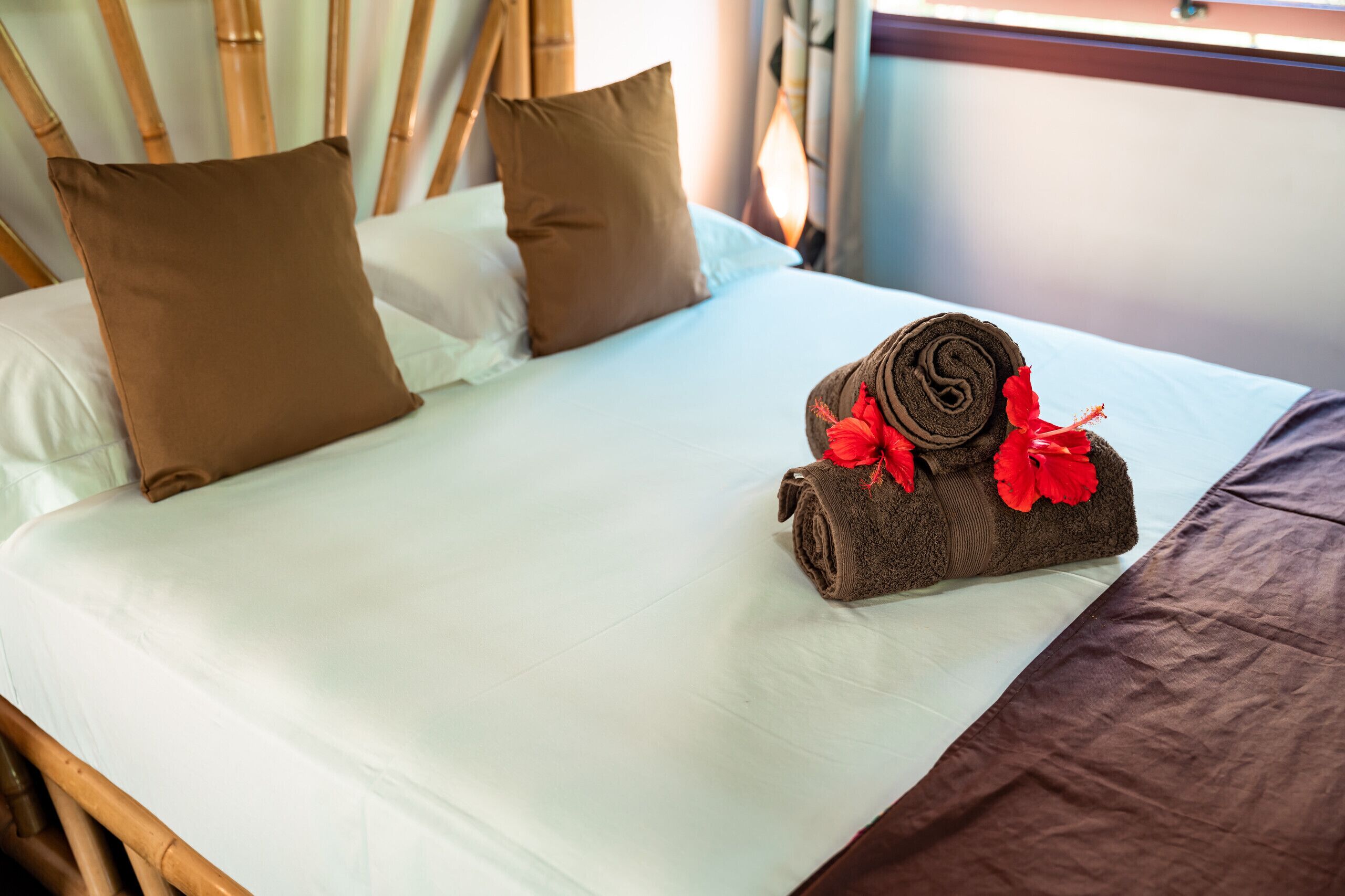 Wi-Fi de cortesia, roupa de cama