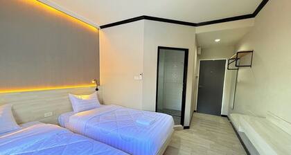 Luck Hotel Huai Khwang MRT Ratchada