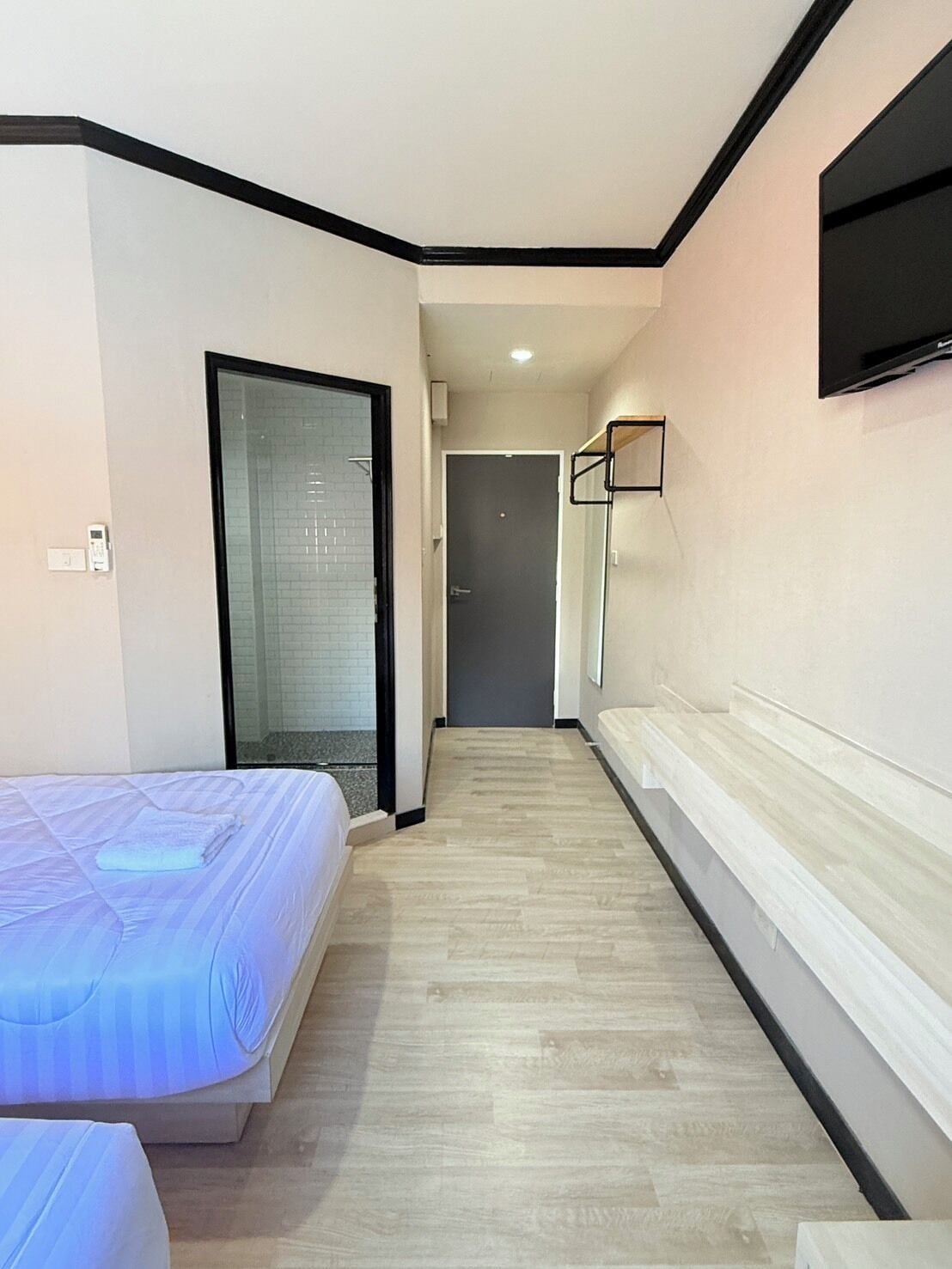 Standard Twin Room, City View | Wi-fi percuma 