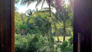 House, 2 Bedrooms, Smoking, Patio | Garden