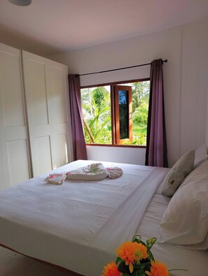 House, 2 Bedrooms, Smoking, Patio | 2 bedrooms