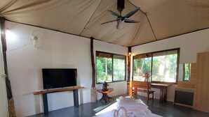 House, 2 Bedrooms, Smoking, Patio | 2 bedrooms