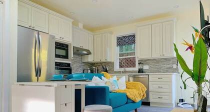 @ Marbella Lane â Cozy 2BR + Studio Duplex Home