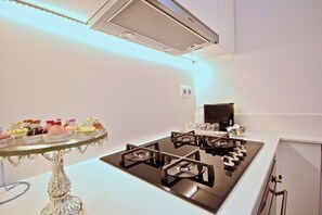 Dining - Sage Apartment, Amoreiras, Lisbon (Lisboa)