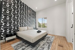 2 soverom, strykejern/-brett, wi-fi (inkludert) og sengetøy