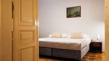 Apartment, Balcony, City View | Cribs/infant beds, free WiFi, bed sheets