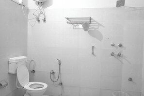 Toallas, jabón, champú y papel higiénico