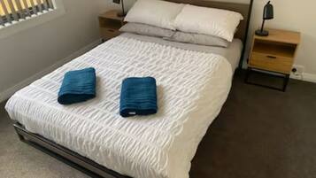 3 bedrooms, WiFi, bed sheets