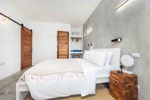 คอมฟอร์ทอพาร์ทเมนท์, วิวทะเล | ผ้าม่านกันแสง, เตารีด/โต๊ะรีดผ้า, Wi-Fi ฟรี