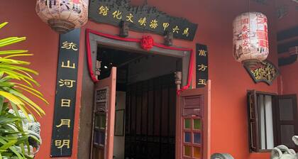 The Backpackers Hut @ Jonker Melaka