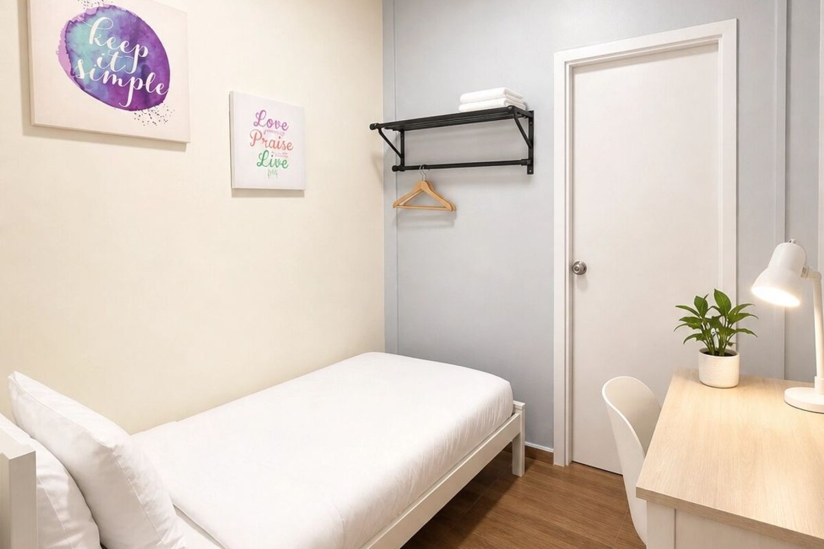 Deluxe Single Room, Non Smoking, No Windows