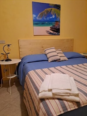 Blackout curtains, soundproofing, iron/ironing board, free WiFi