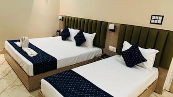 Quarto família, sacada | Wi-Fi de cortesia