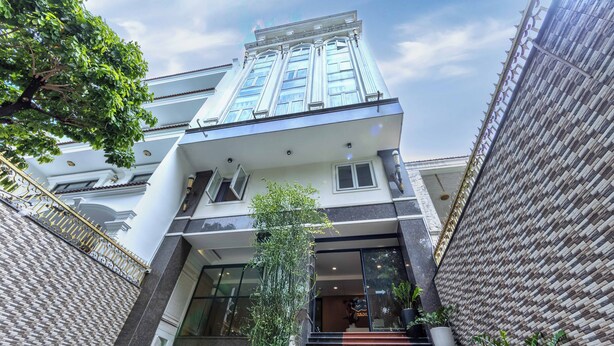 Ảnh chưa phân loại, 1 trong số 57 ảnh, nút