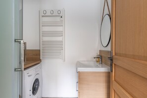 Interior - Le Clos Controis Gîte with Air Conditioning (Le Controis-en-Sologne)