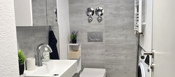 Casa Lina - modern, central, in the countryside, close to trade fairs, Alsace & Karlsruhe, lovingly