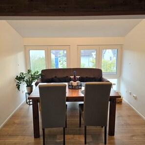 Interior - Casa Lina - modern, central, in the countryside, close to trade fairs, Alsace & Karlsruhe, lovingly (Rheinstetten)