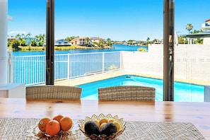 House, Lake View | Dining room