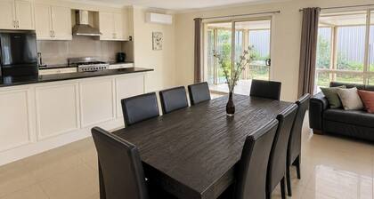 Relaxed Mount Gambier home with backyard
