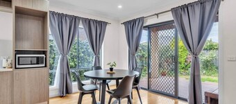 Cozy Retreat in the Heart of Craigieburn