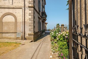 Apartment, 1 Bedroom, Ocean View | Exterior detail - Boutique Apartment in the Historic Center TV Wi-fi (Montefiascone)