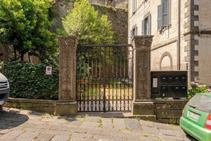 Property grounds - Boutique Apartment in the Historic Center TV Wi-fi (Montefiascone)