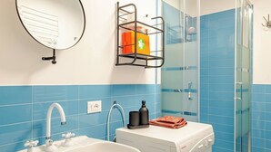 Apartamento, 1 habitación, vistas al mar | Baño