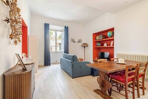 Departamento, 1 habitación, vista al océano | Comedor