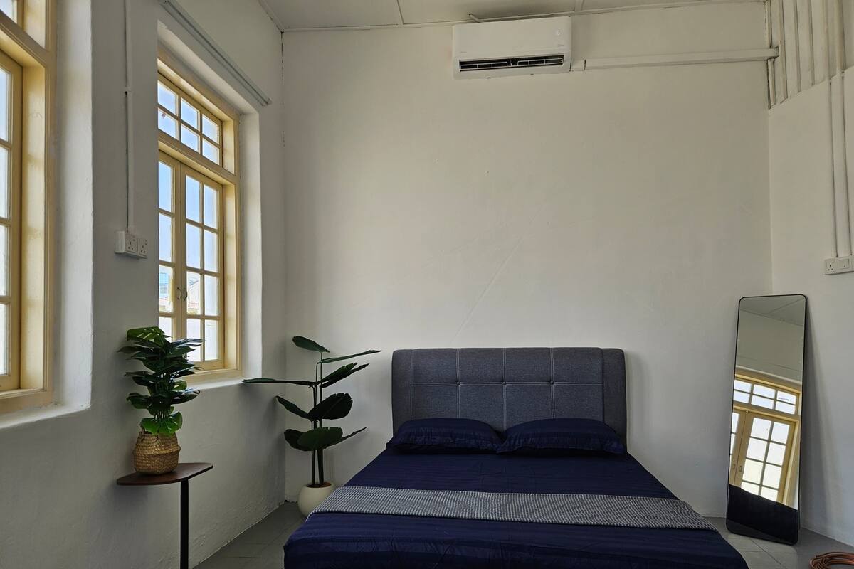 Room, 1 Katil Ratu (Queen), City View | Wi-fi percuma 