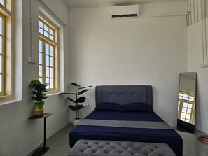 Room, 1 Queen Bed, City View | Free WiFi