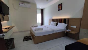 Deluxe Double Room | Free WiFi