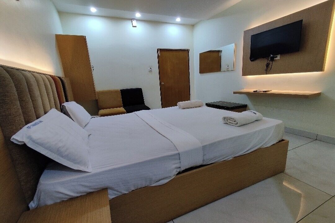 Deluxe Double Room | Free WiFi