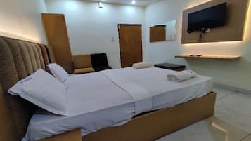 Quarto casal luxo | Wi-Fi de cortesia