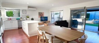 Space & Fun! One House with 2 Duplexes for rent!