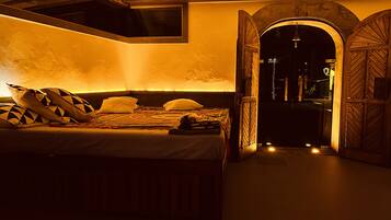 2 slaapkamers, een strijkplank/strijkijzer, gratis wifi, beddengoed