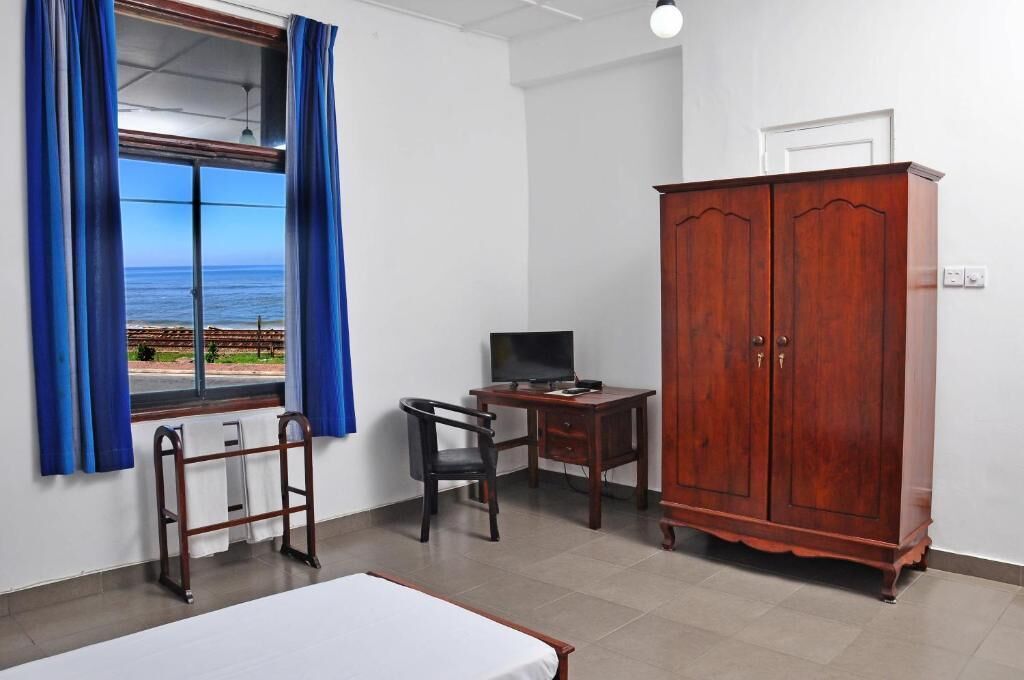 Phòng đôi hoặc 2 giường đơn Deluxe, quang cảnh biển | Bàn ủi/dụng cụ ủi quần áo, truy cập Internet không dây miễn phí 