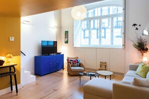 Televisie en een kantoor