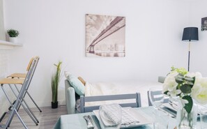 1 bedroom, iron/ironing board, WiFi, bed sheets