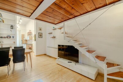 GuestHost - Comfortable Loft Apartment Turin