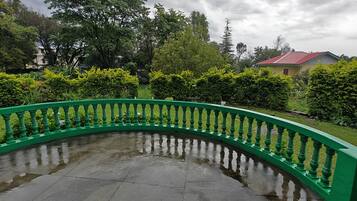 Enceinte de lâhĂ©bergement