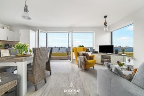 TV - Albatros - sea view, infrared cabin, beach chair, own parking lot, terrace (Olpenitz)