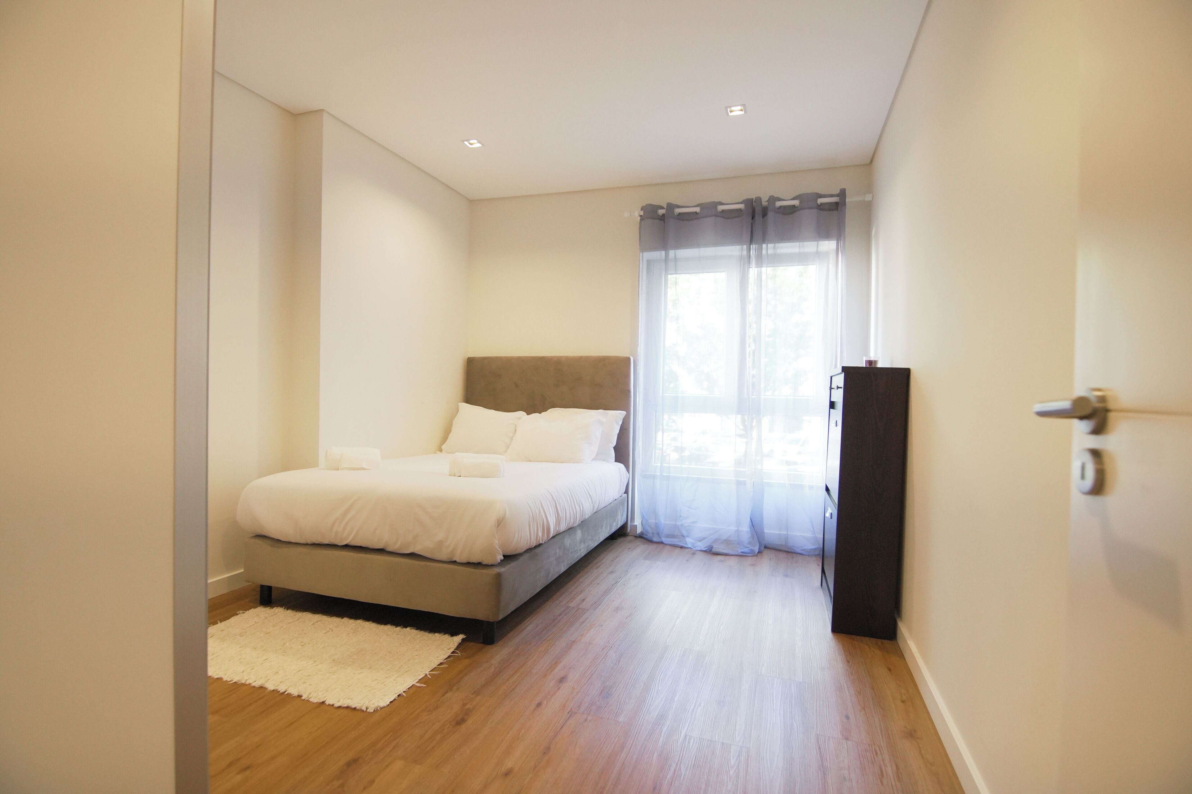 3 chambres, fer et planche à repasser, accès Internet, draps fournis