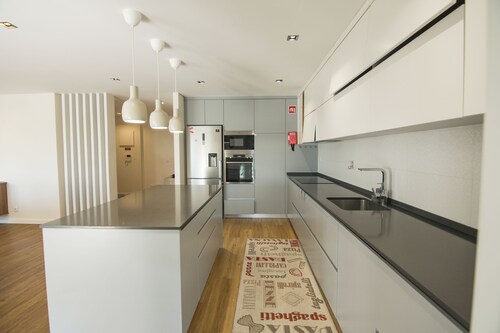 Yana Luxury Home: the ideal blend of comfort, style, and convenience!