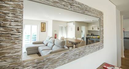 Yana Luxury Home: the ideal blend of comfort, style, and convenience!