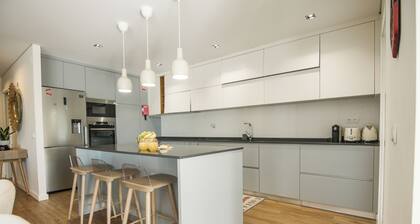 Yana Luxury Home: the ideal blend of comfort, style, and convenience!